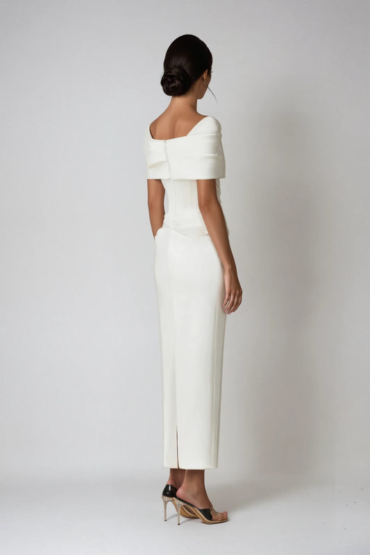 Off Shoulder Maxi Dress in Lightweight Fabric for Casual Summer Events - Image 4