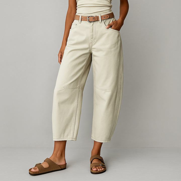 Entela | Women's Relaxed Fit Jeans | Trendy & Comfortable