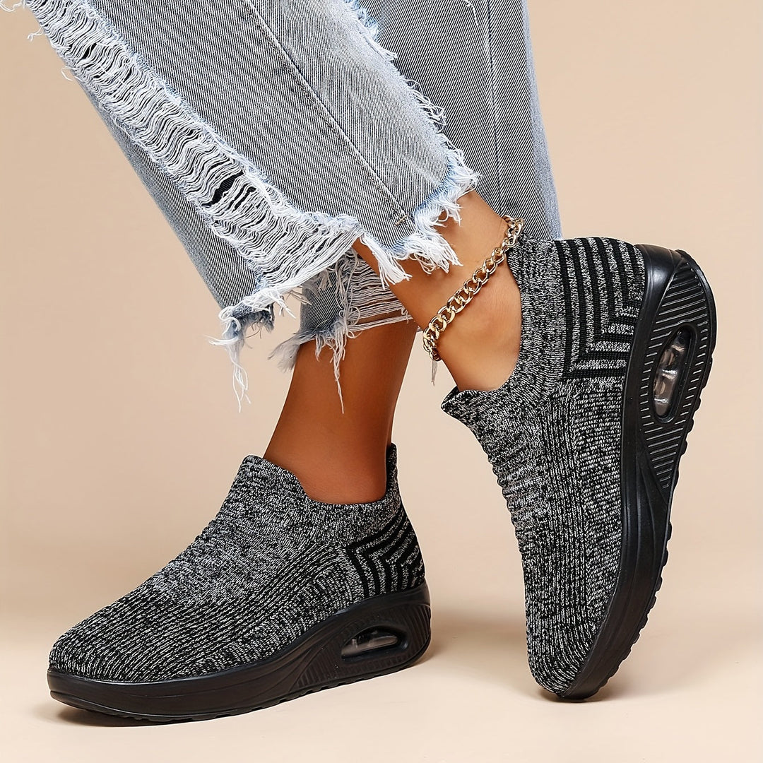 Mova | Women's Orthopedic Slip-on Shoes | Comfortable Fit