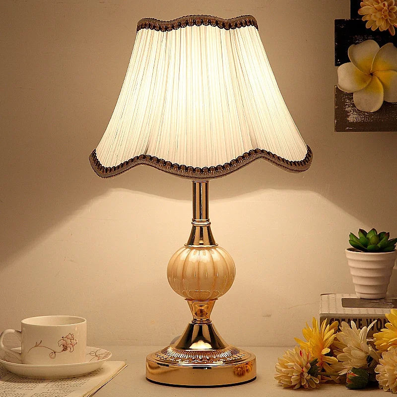Vintage Lamp | Retro Flower Table Lamp-Table Lamp-Sasha Sydney
