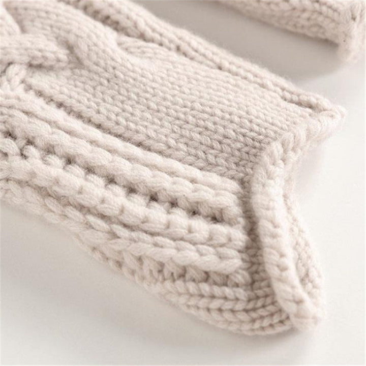 Maeve | Women's Relaxed Cashmere Sweater | Timeless Comfort