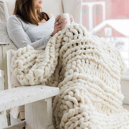 1000 grams XXL chunky knitting yarn - LuxaWool - Image 5