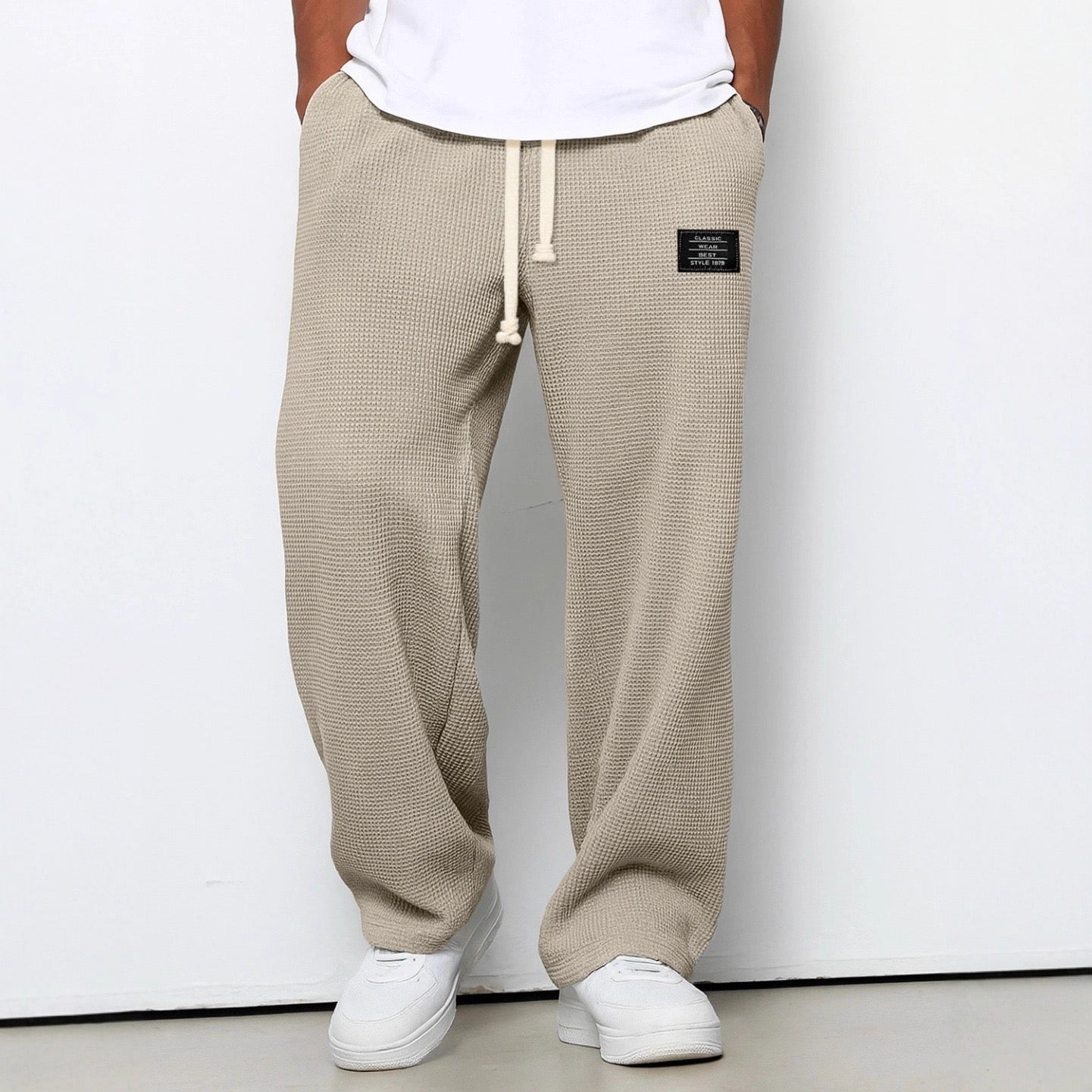 Men's Waffle-Textured Drawstring Trousers with Side Pockets and Wide Legs for Casual Wear - Image 4