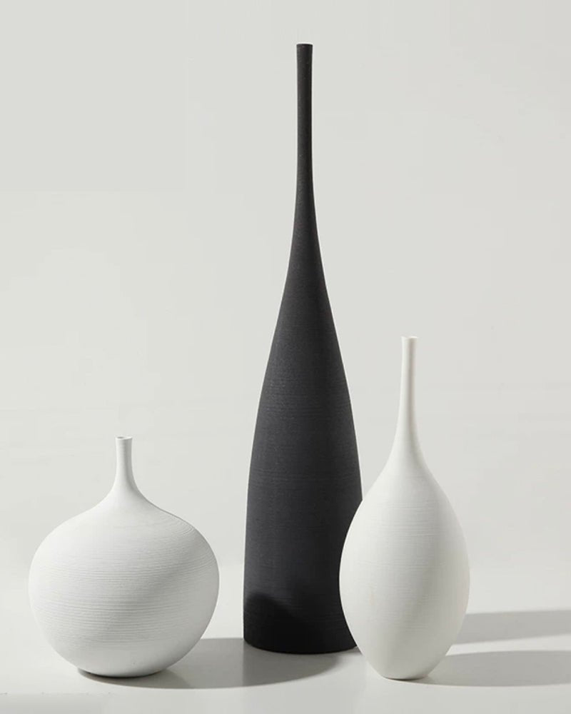 Brushed Vase - Image 3