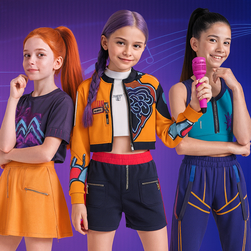 Kids Hip Hop Dance Costume Set | Street Style · Sasha Sydney