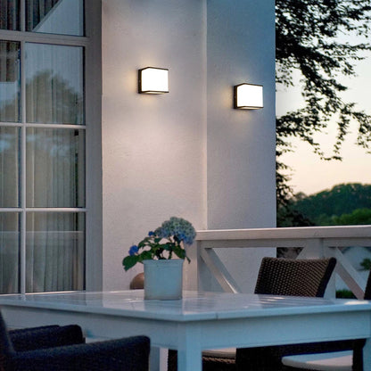 Modern Wall Light | LED · Sasha Sydney
