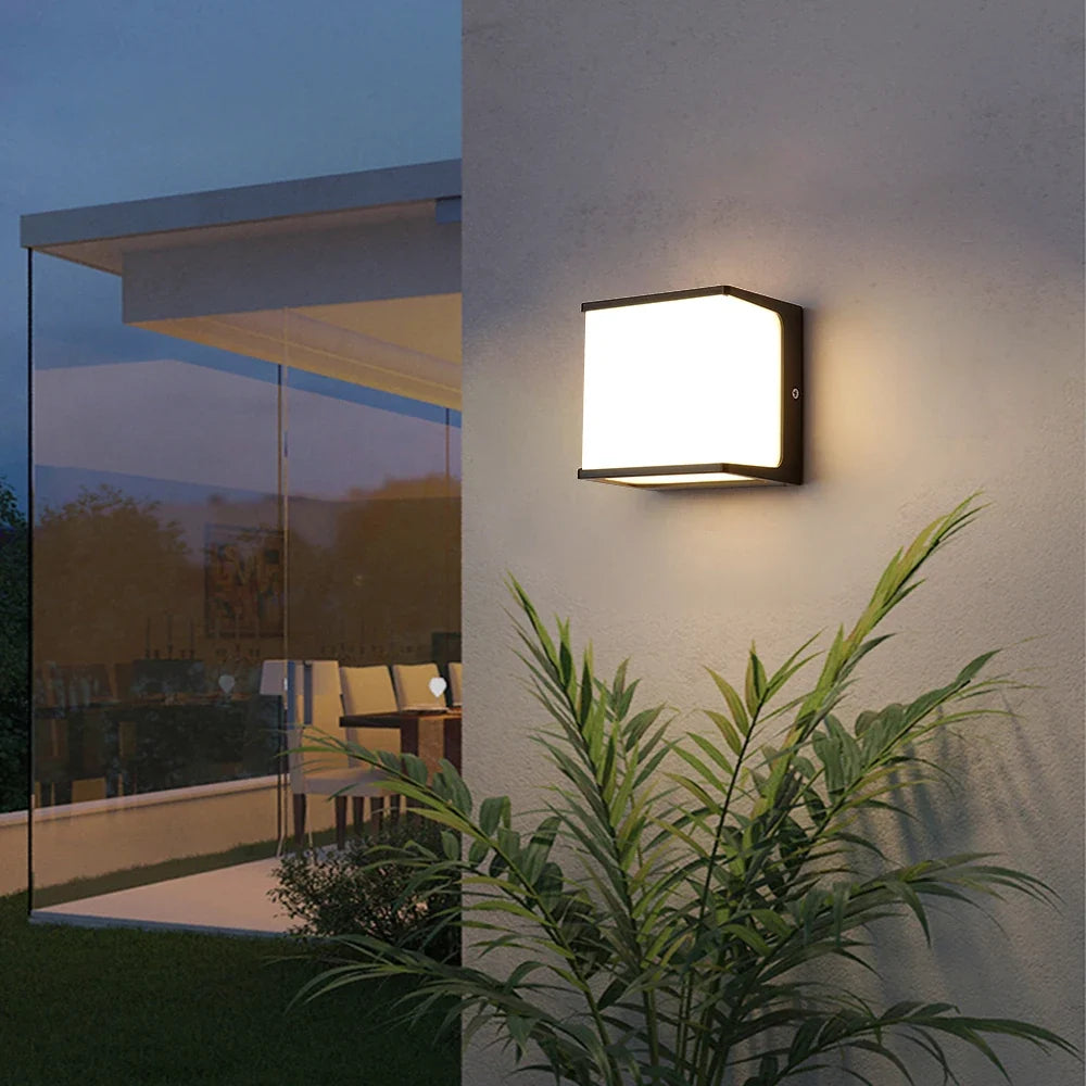 Modern Wall Light | LED · Sasha Sydney