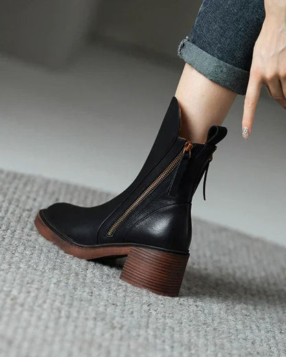 Corvianoir | Elegant Ankle Boots - Image 3