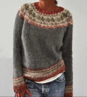 Dorothea | Women's Crew Neck Knit Sweater for Everyday Wear - Image 4