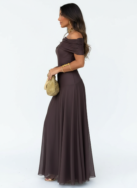 Off Shoulder Chiffon Maxi Dress for Women - Elegant Evening Wear with Flowing Skirt and Lightweight Fabric - Image 2