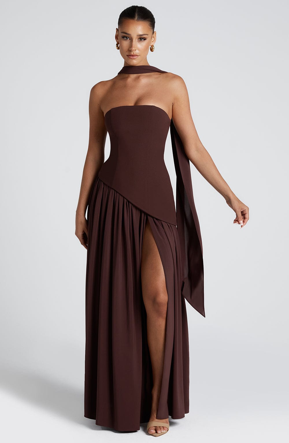 Strapless Maxi Dress in Lightweight Fabric for Summer Events and Casual Outings - Image 5